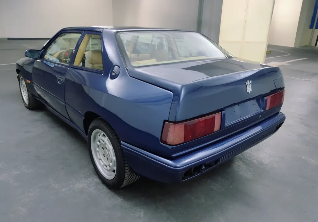 1993-Maserati-Ghibli-Blue-classic-cars-for-sale