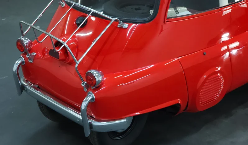 
								1958 BMW Isetta 300 full									