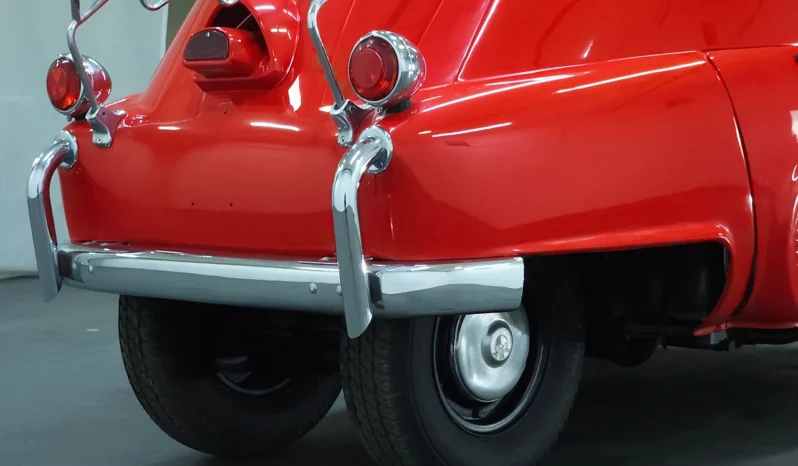 
								1958 BMW Isetta 300 full									