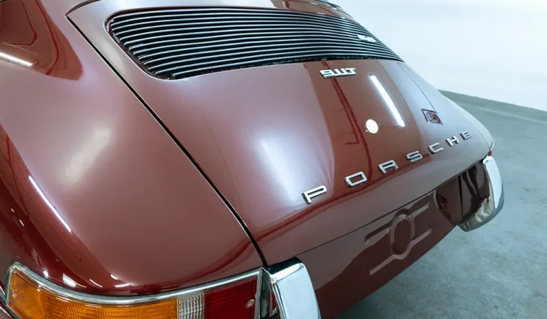 
								1972 Porsche 911 Targa full									