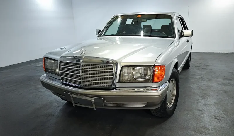 1988 Mercedes-Benz 560 SEL