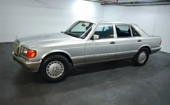 1988 Mercedes-Benz 560 SEL