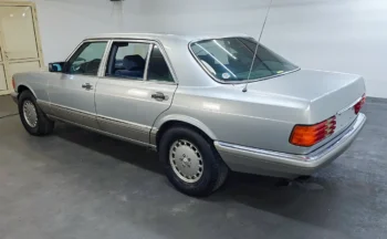 1988 Mercedes-Benz 560 SEL