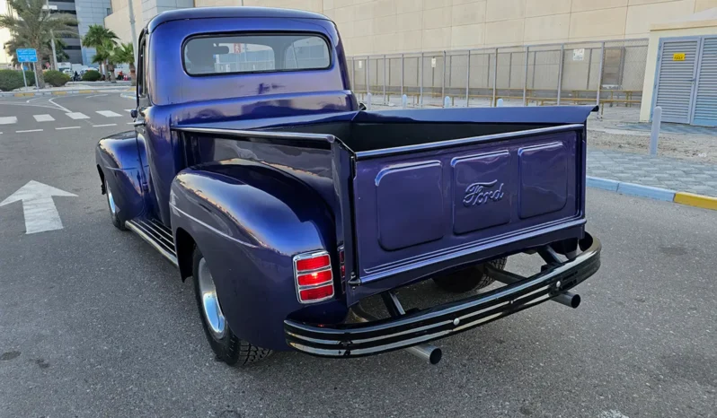 
								1952 Ford F1 Pickup: Classic American Truck in Blue full									