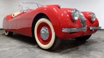 Classic Car 1954 Jaguar XK120 Roadster in Iconic Red