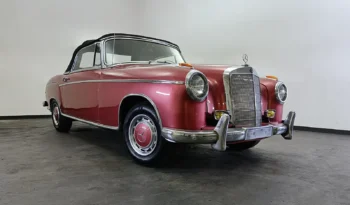 Classic Car 1957 Mercedes Benz 220S Cabriolet in Maroon