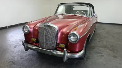 Classic Car 1957 Mercedes Benz 220S Cabriolet in Maroon