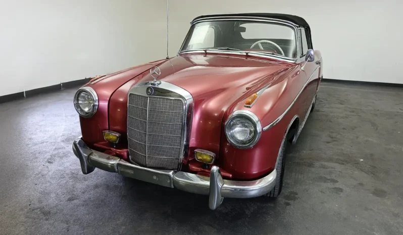 Classic Car 1957 Mercedes Benz 220S Cabriolet in Maroon