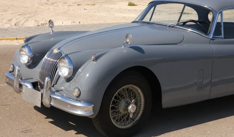 Classic Car 1961 Jaguar XK150 in Elegant Gray