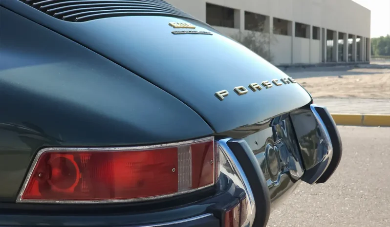 
								1970 Porsche 911 Coupe in Green full									