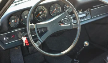 
									1970 Porsche 911 Coupe in Green full								