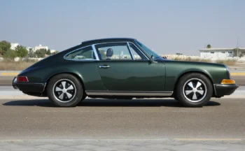 1970 Porsche 911 Coupe in Green